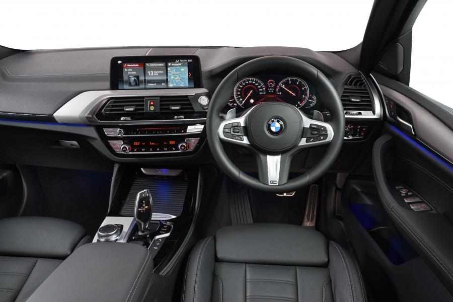 Торпедо BMW X4 xDrive20d M Sport (G02) 2018 года  (ZA) (фото 2 из 40)